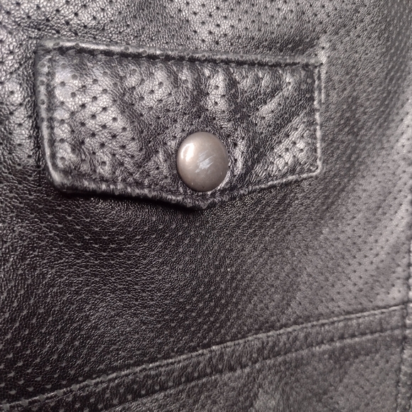 Jacket - Picture 2 of 7